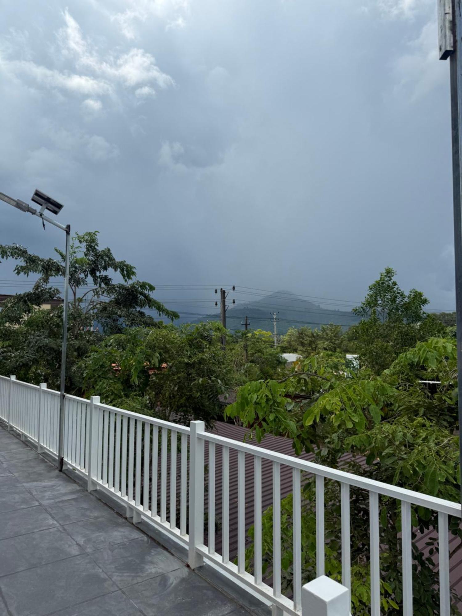 Mama'S Family Guesthouse Kampot Exterior foto
